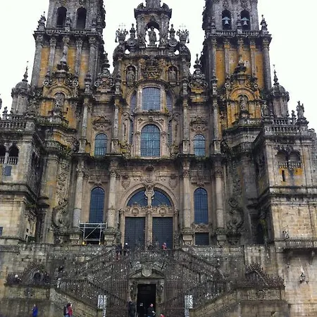 奥帕特朗旅馆 圣地亚哥－德孔波斯特拉